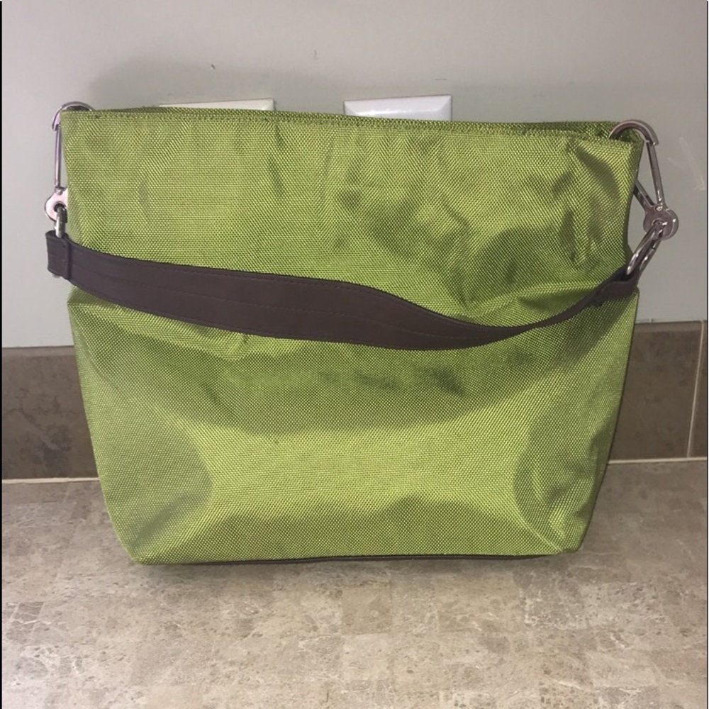 Bueno tote purse